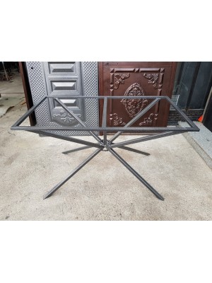 AHTAPOT MODEL MASA AHTAPOT MODEL MASA